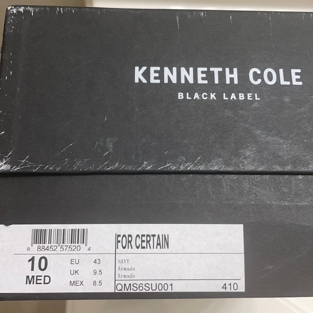 Kenneth Cole Navy casual sneakers
